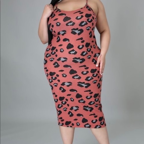 ✨♥️ 2-Piece Leopard Stretch Dress - Picture 4 of 8